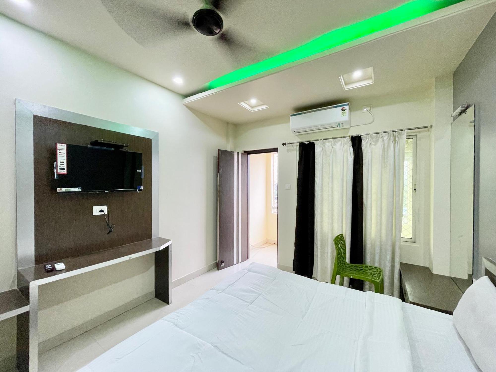 Hotel Trends In بوري المظهر الخارجي الصورة