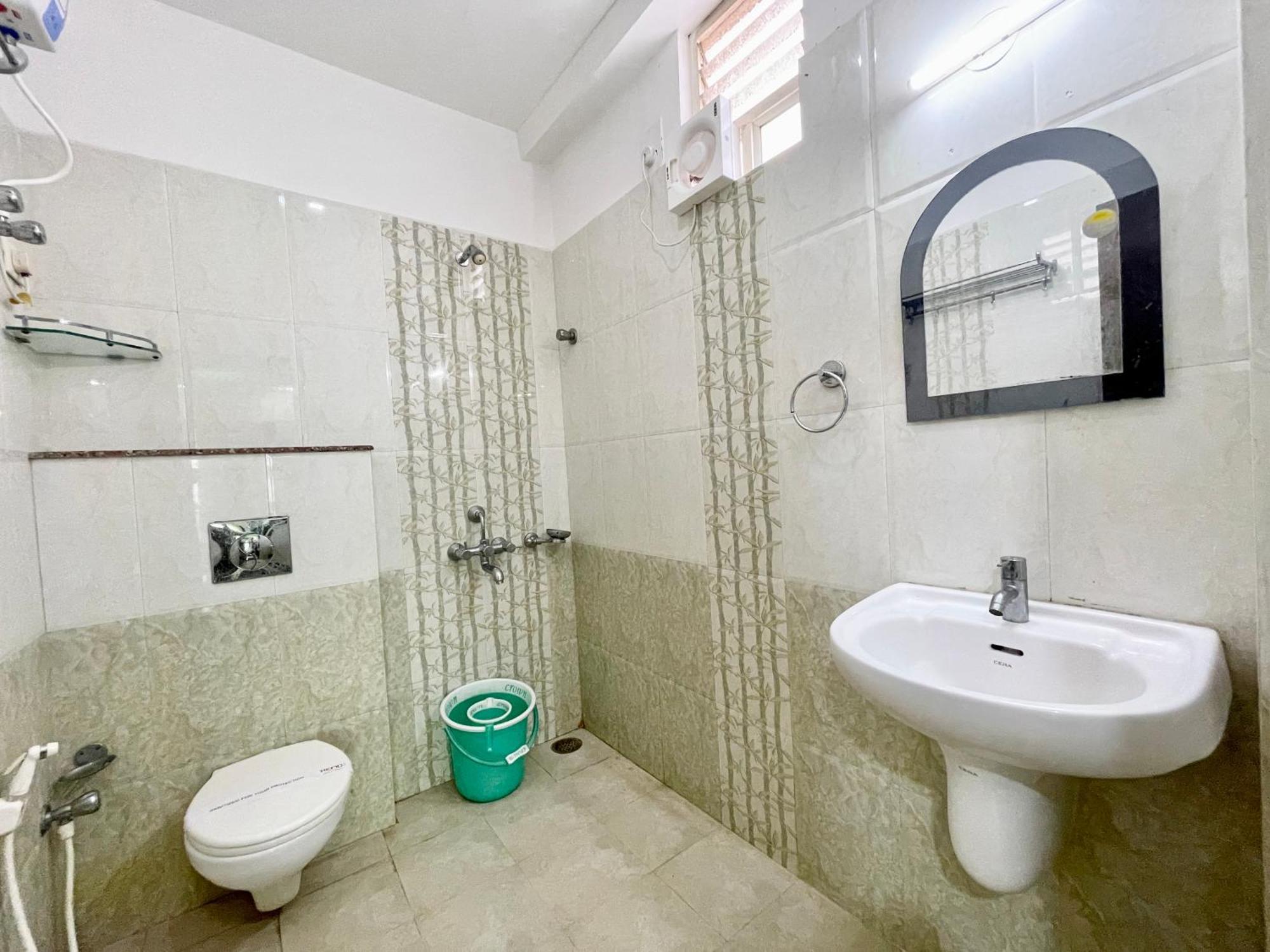 Hotel Trends In بوري المظهر الخارجي الصورة